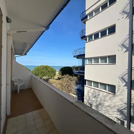 Appartamento Fronte Mare Con Balcone Vista Mare - 2 5 Posti Letto Silvi Paese